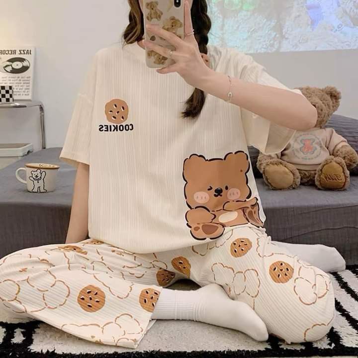 White Cookies With Bear Print Half Sleeves Printed Night Suit